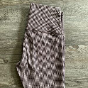 Fleo Herringbone 25” Bounce